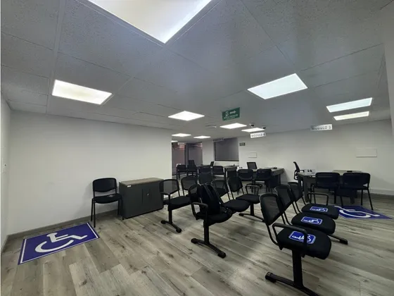 Local Oficina En Venta, Centro Internacional, Bogota