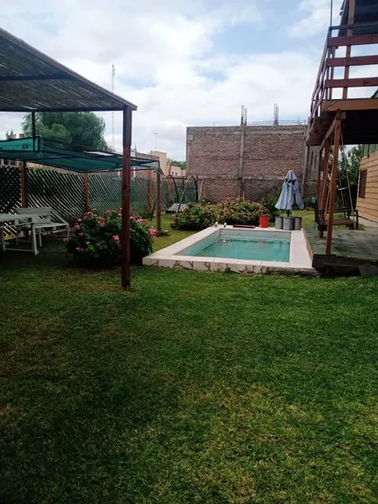 Alquilo Depto Con Piscina, Cochera, Para 2 Personas