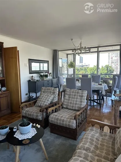 Departamento En Venta De 4 Dorm. En Temuco
