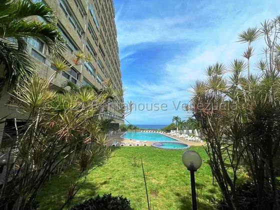 Ft Apartamento En Venta - Playa Grande / Mls #25-4834