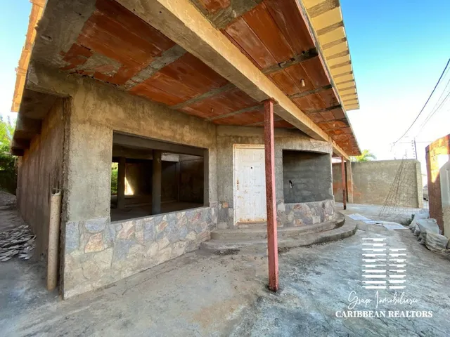En Venta Town Houses En Obra Gris En El Conj Resd Vistamar. Sector Agua De Vaca