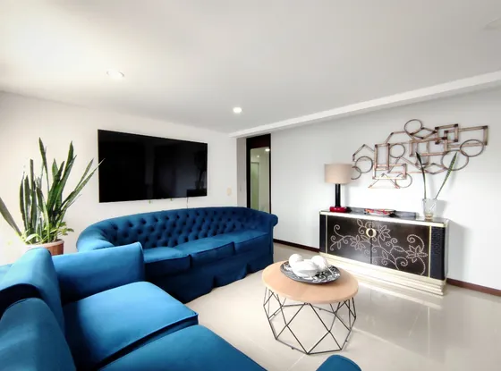 Venta De Apartamento En El Poblado, Loma De San Julián