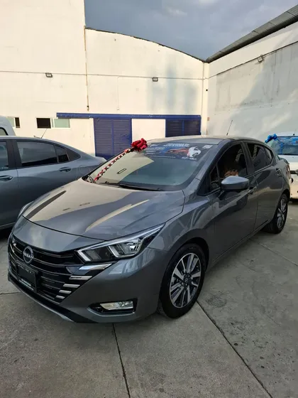 Nissan Versa 1.6 Advance At