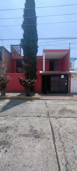 Casa En Venta En Vasco De Quiroga 