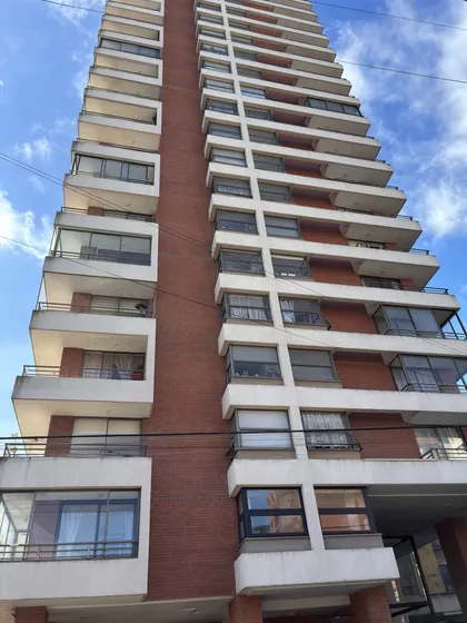 Se Arrienda Departamento Janequeo Con Barros 2d 2b Est
