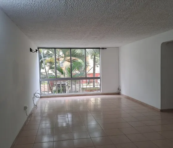 Apartamento En Venta Segundo Piso En Pacará, Barrio Los Alamos, Norte