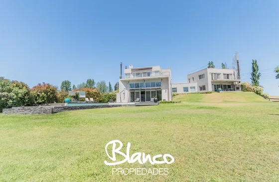 Casa  En Venta En Estancias Del Pilar, Pilar, G.b.a. Zona Norte