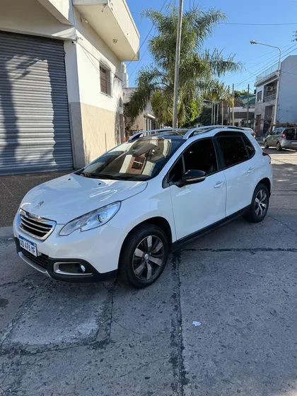 Peugeot 2008 1.6 Feline