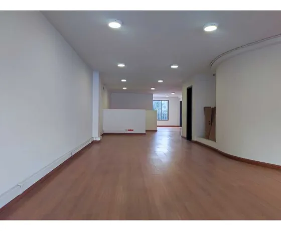 Oficina En Arriendo En El Sector Del Country, Bogotá
