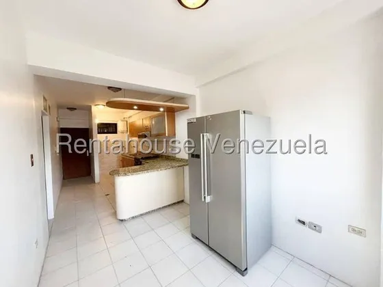 Bray Montoya Alquila Apartamento En Una Maravillosa Zona Al Este De Barquisimeto Con Facil Acceso A Universidades ,av Principales Entre Otras Con Altas Comodidades 2#5#5#1#0#4 Bray Montoya