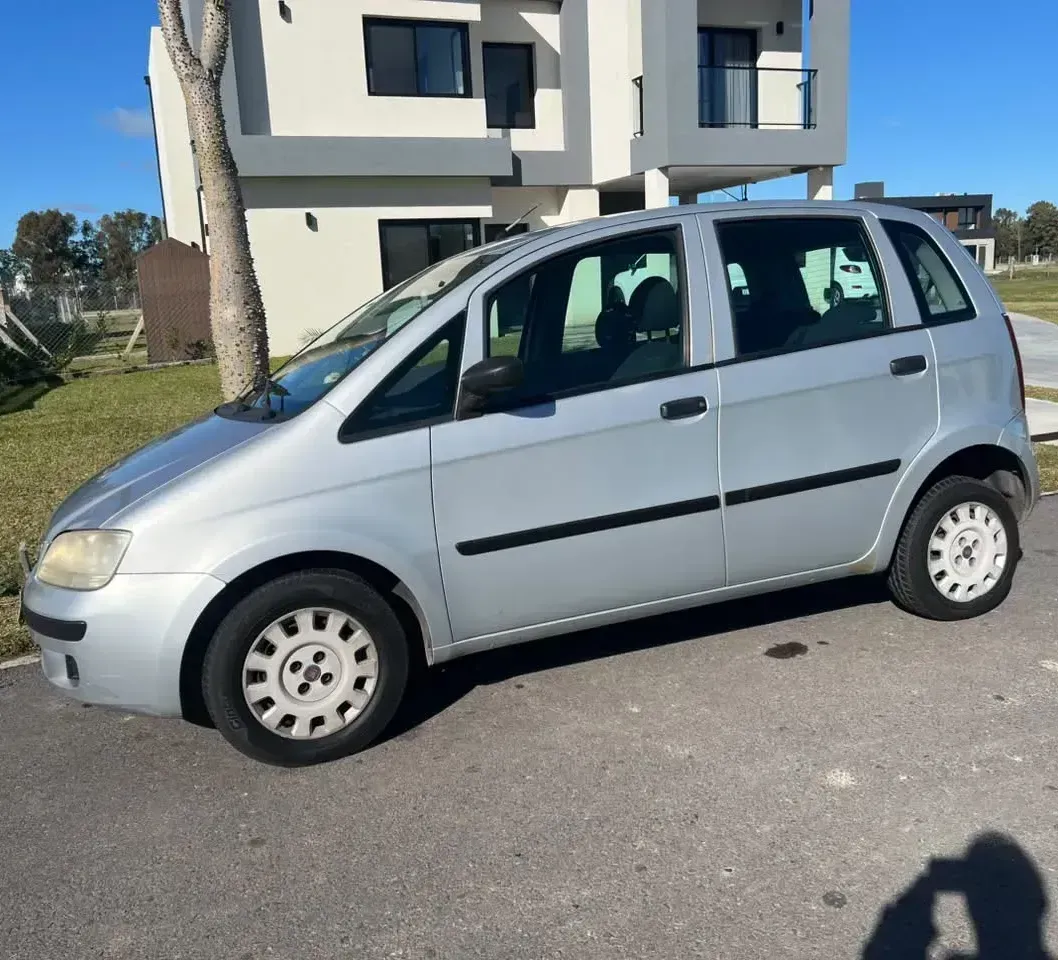 Fiat Idea 1.4 Elx Mp3