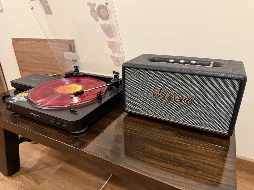 Alto-falante Marshall Stanmore III com bluetooth preto