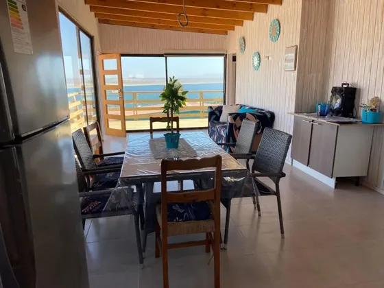 Hermosa Y Nueva Casa En Venta 3d, 2b En El Centro De Tongoy