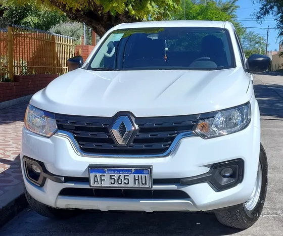 Renault Alaskan Confort 4x4 Mt 2.3t Confort Mt 4x4