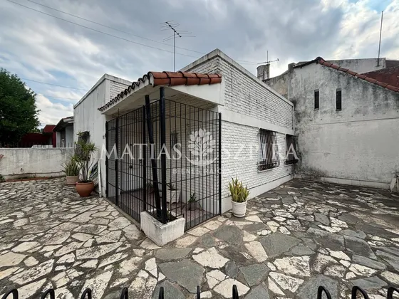 Oportunidad Casa Y Departamento 2 Amb En Ituzaingó