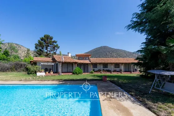 Comoda Casa En Sector San Vicente Pirque