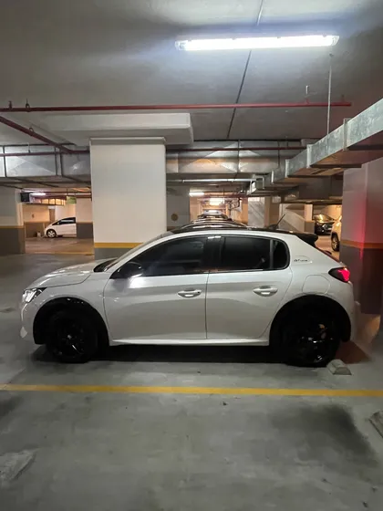 Peugeot 208 1.2 Gt Line