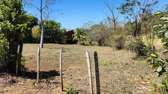 Lindo Y Amplio Lote Esquinero En Espíritu Santo, Esparza