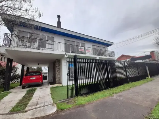 Amplia Casa En Pleno Centro De Chillán