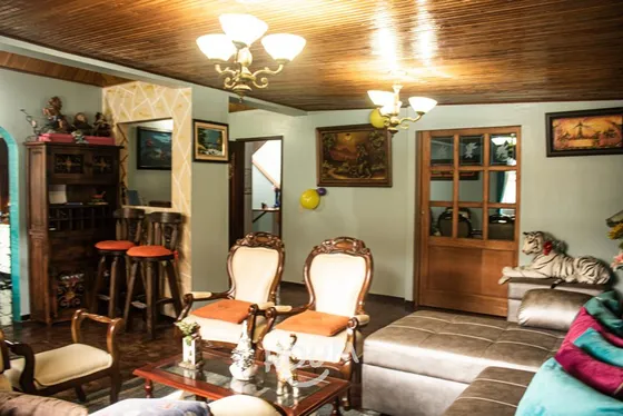 Casa En San Pedro Sur Oriental, San Blas. 5 Habitaciones, 490 M², Id: 57653