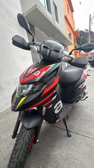Aprilia Sr Race