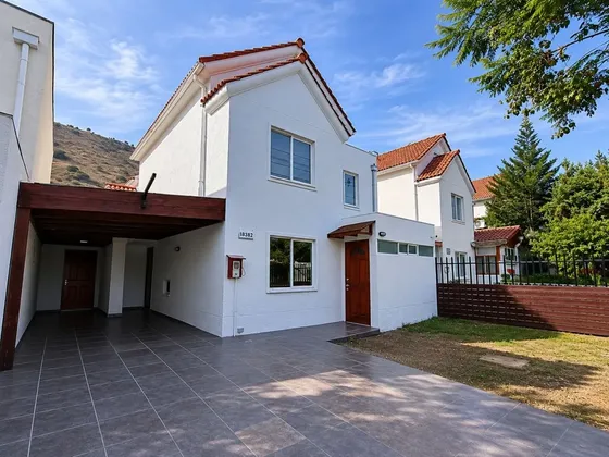 Casa 3 Pisos 4d-3b, Cumbre De Nos, San Bernardo