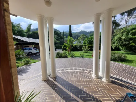Venta Casa Campestre De 1.686 Mts2 Pance, Sur De Cali 12821-1.