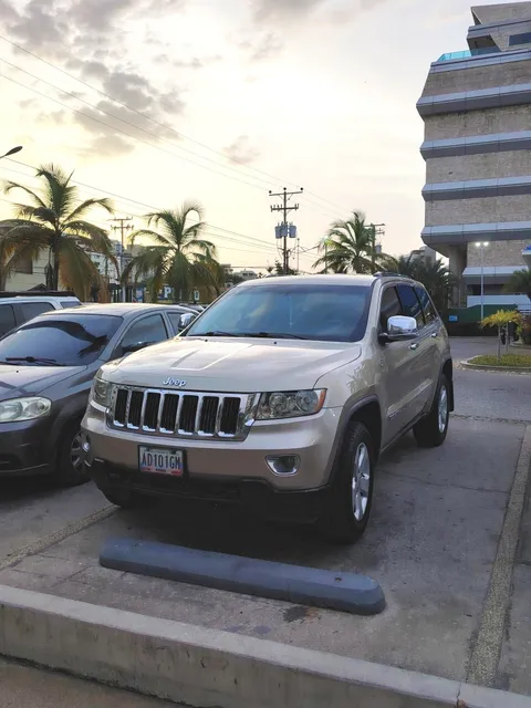 Jeep Grand Cherokee .