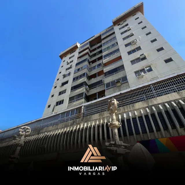 Ref 013 - 783  Grupo Inmobiliaria Vip Te Ofrece En Venta Apartamento Para Remodelar Ubicado En Caribe - Estado La Guaira