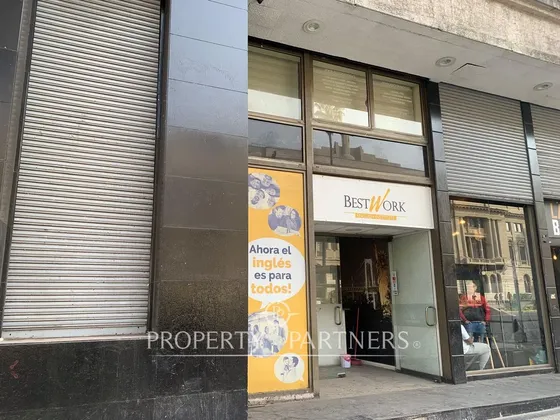 Atractivo Local Comercial En Gran Ubicación