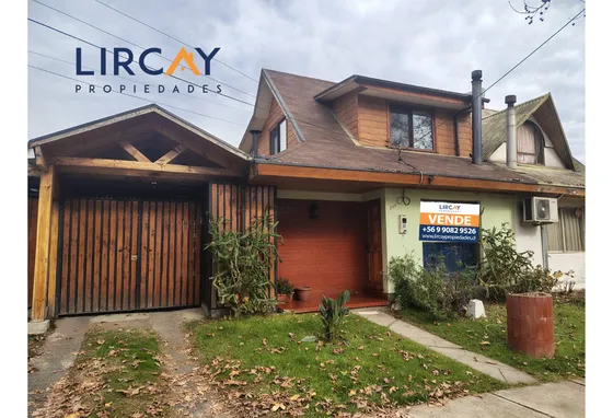 Casa En Venta En Barrio Consolidado