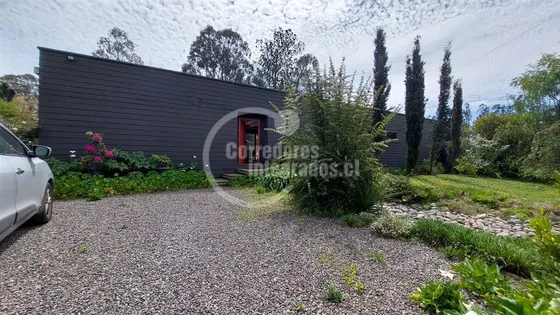 Casa En Venta De 4 Dormitorios En Santo Domingo
