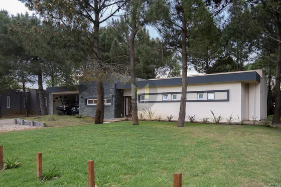 Casa En Venta 5 Ambientes Pinamar La Herradura