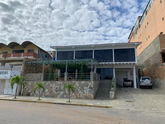 Hotel En Venta Playa Grande Es25-8854