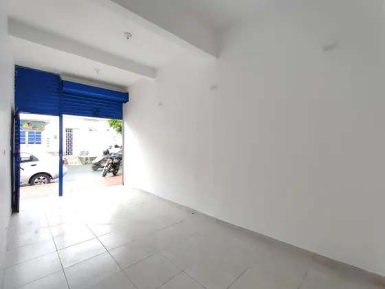 Local En Arriendo En Centro. Cod A28328