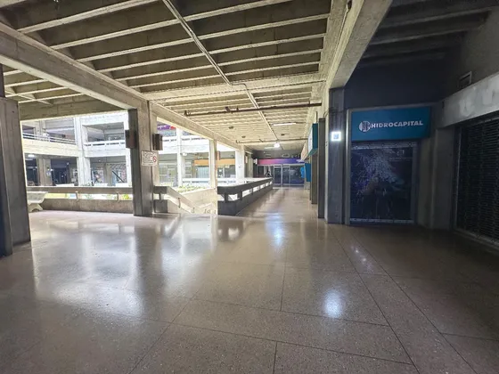 Local Comercial En Venta En Cc Uslar En Montalbán