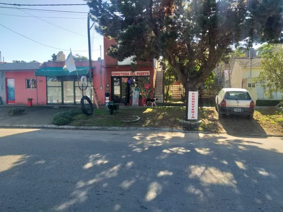 Local Y 3 Viviendas Sobre Lote De 467m2 B.puerto