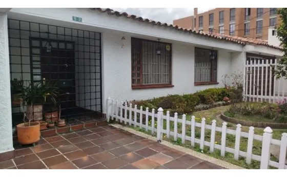 Oportunidad Hermosa Casa En Usaquen 360- Cun-238