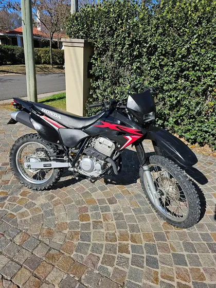 Honda Tornado 250