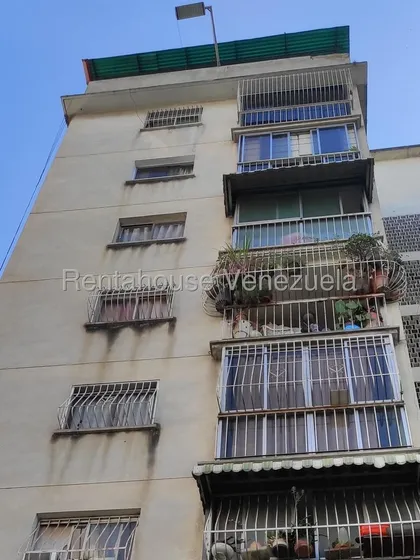 Rm Apartamento (1 Nivel) En Venta En Las Acacias, Distrito Metropolitano