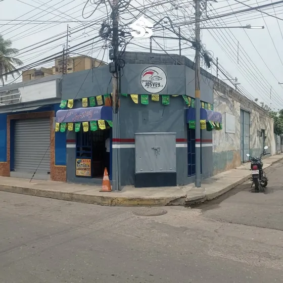 Se  Vende Fondo De Comercio En  Cagua 