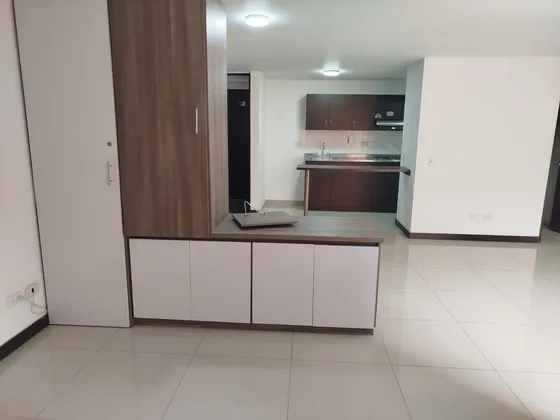 Arriendo Apartaestudio En Laureles