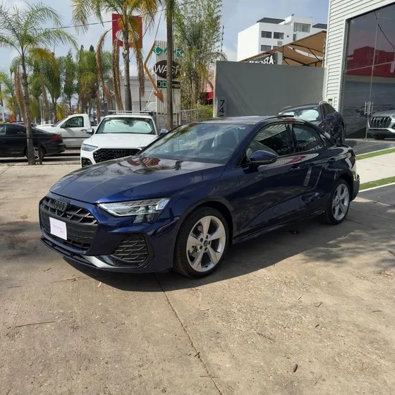 Audi A3 1.4 Sedan 35 Tfsi S Line At