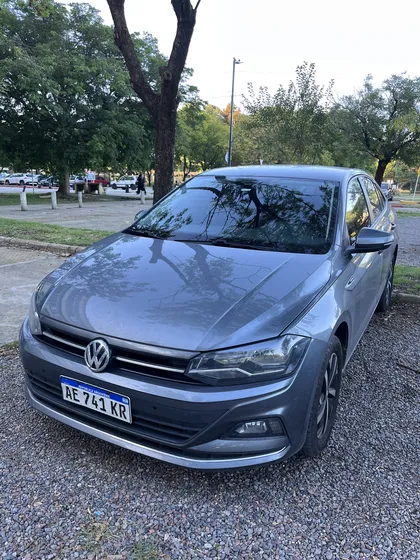 Volkswagen Virtus 1.6 Msi Highline At