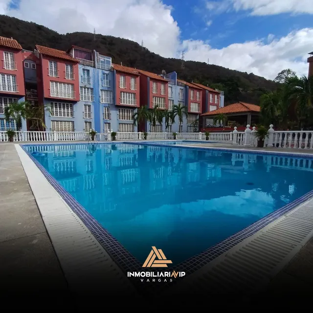 Ref 010  -  844  Grupo Inmobiliaria Vip Ofrece Ph De 3 Niveles En Venta  #tanaguarena - Estado La Guaira