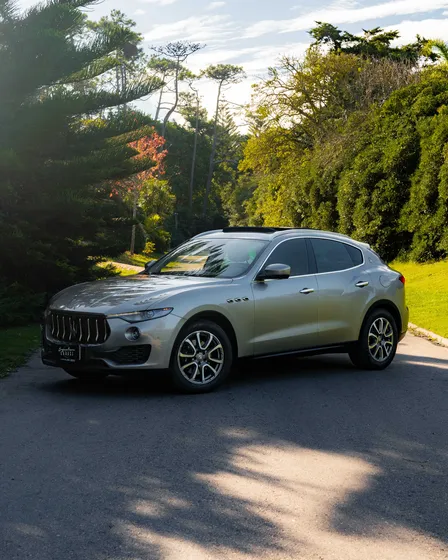 Maserati Levante 350 Q4 Essence 3.0 V6