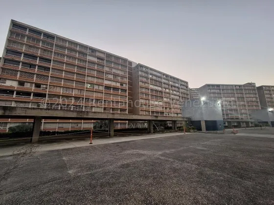 Amplio Y Acogedor Apartamento En Venta En El Encantado Yf