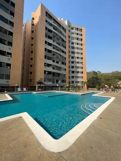 En Venta Apartamento En Monte Alegre Country  (al)