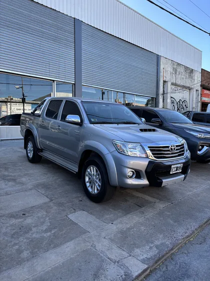 Toyota Hilux Pick-up 3.0 Cd Srv Cuero 4x4 5at - A4