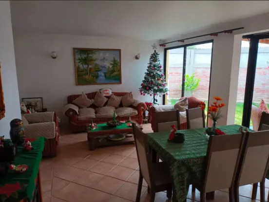 Casa En Venta De 3 Dorm. En La Serena